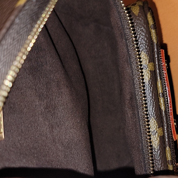 ⚠️NEW Authentic full set Louis Vuitton mini bumbag - Picture 7 of 10